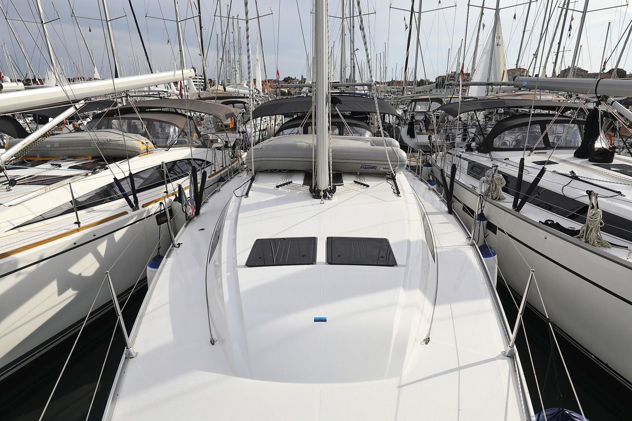 Bavaria Cruiser 46 | Bella 3