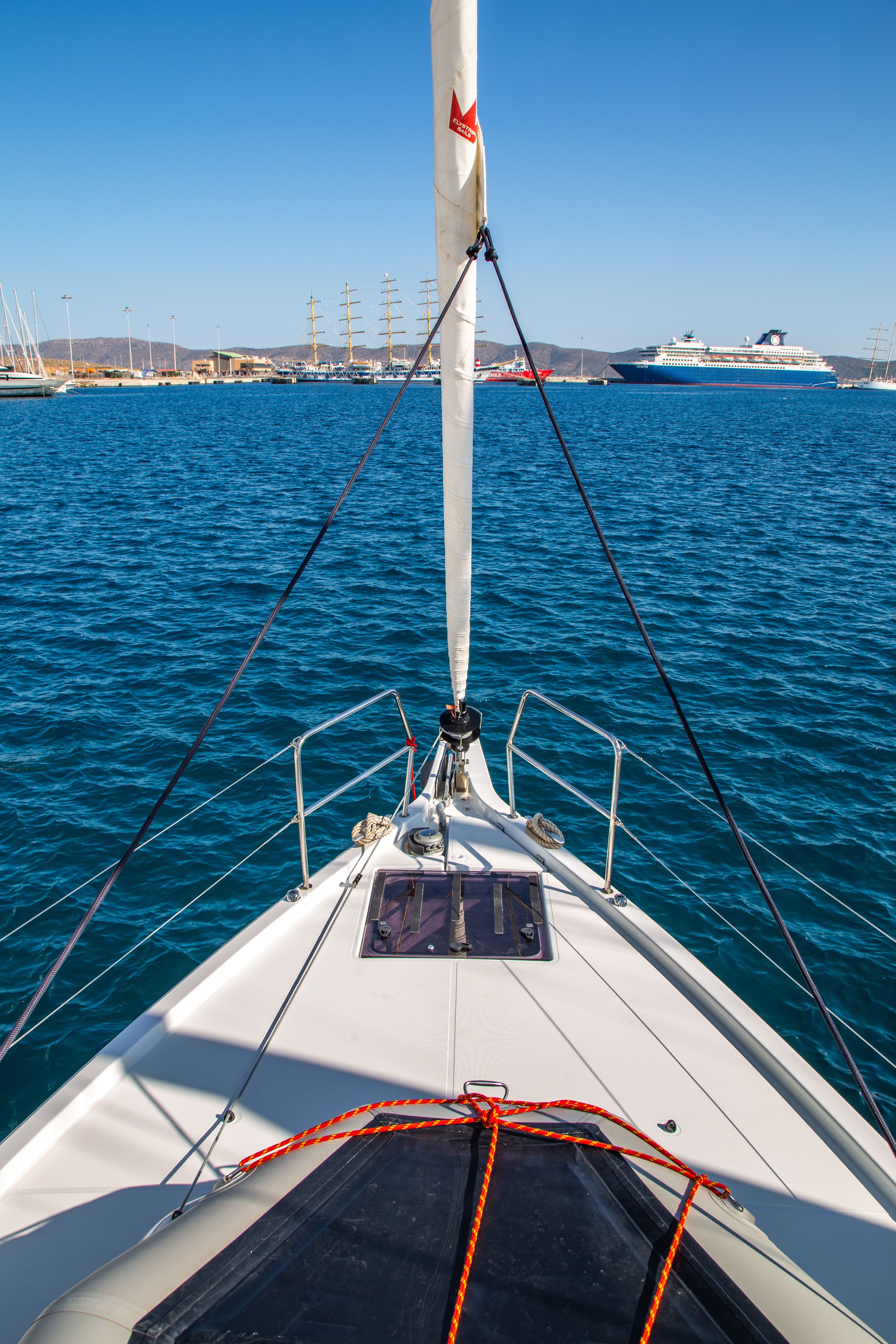 Jeanneau Sun Odyssey 440 | Apostolis