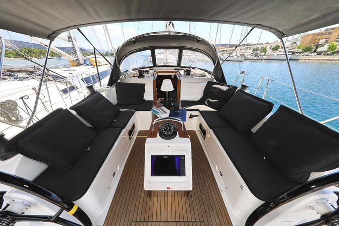 Bavaria Cruiser 46 | Saphir