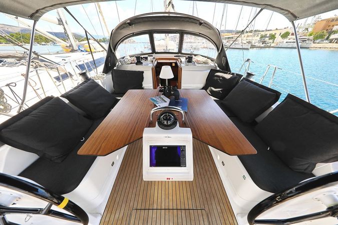 Bavaria Cruiser 46 | Saphir