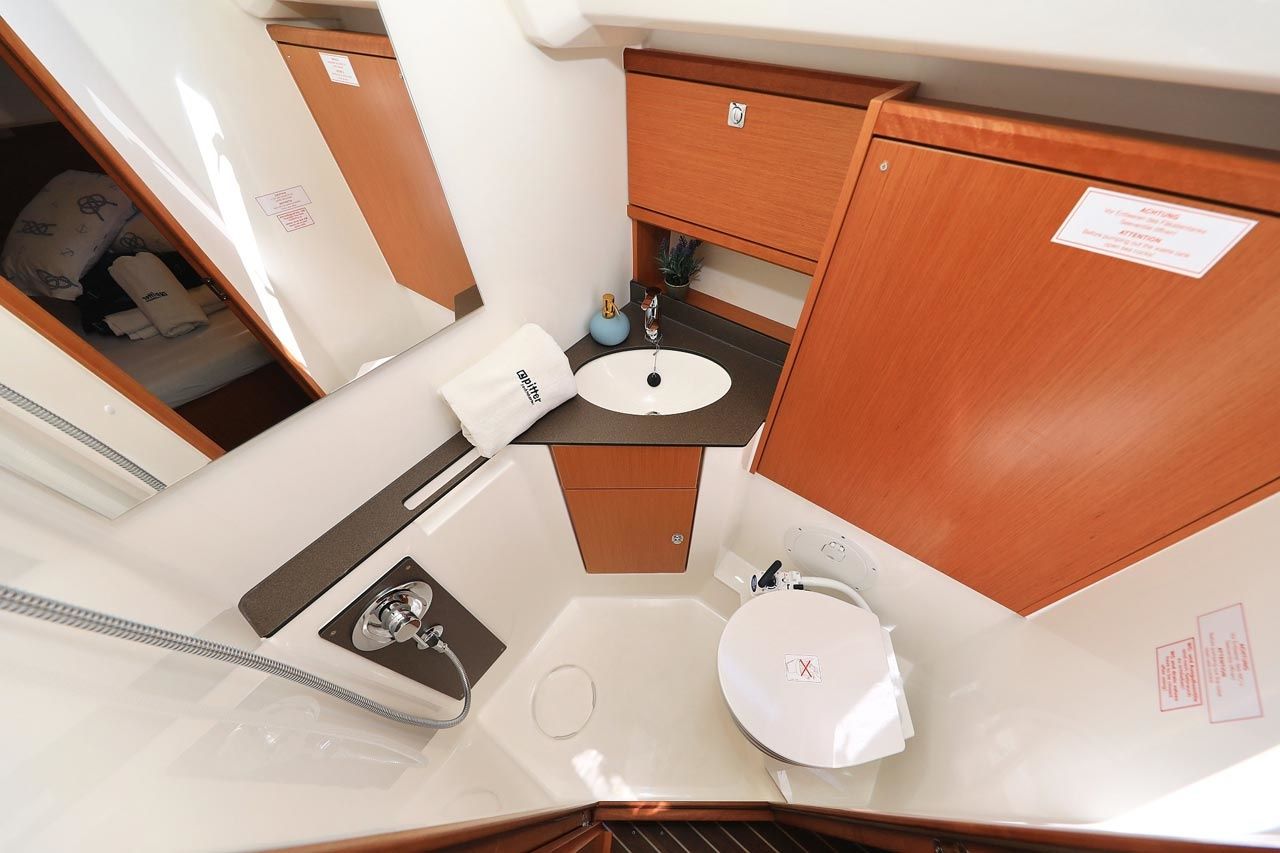 Bavaria Cruiser 46 | Saphir