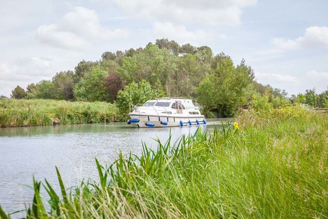 Europa 600 | Premium