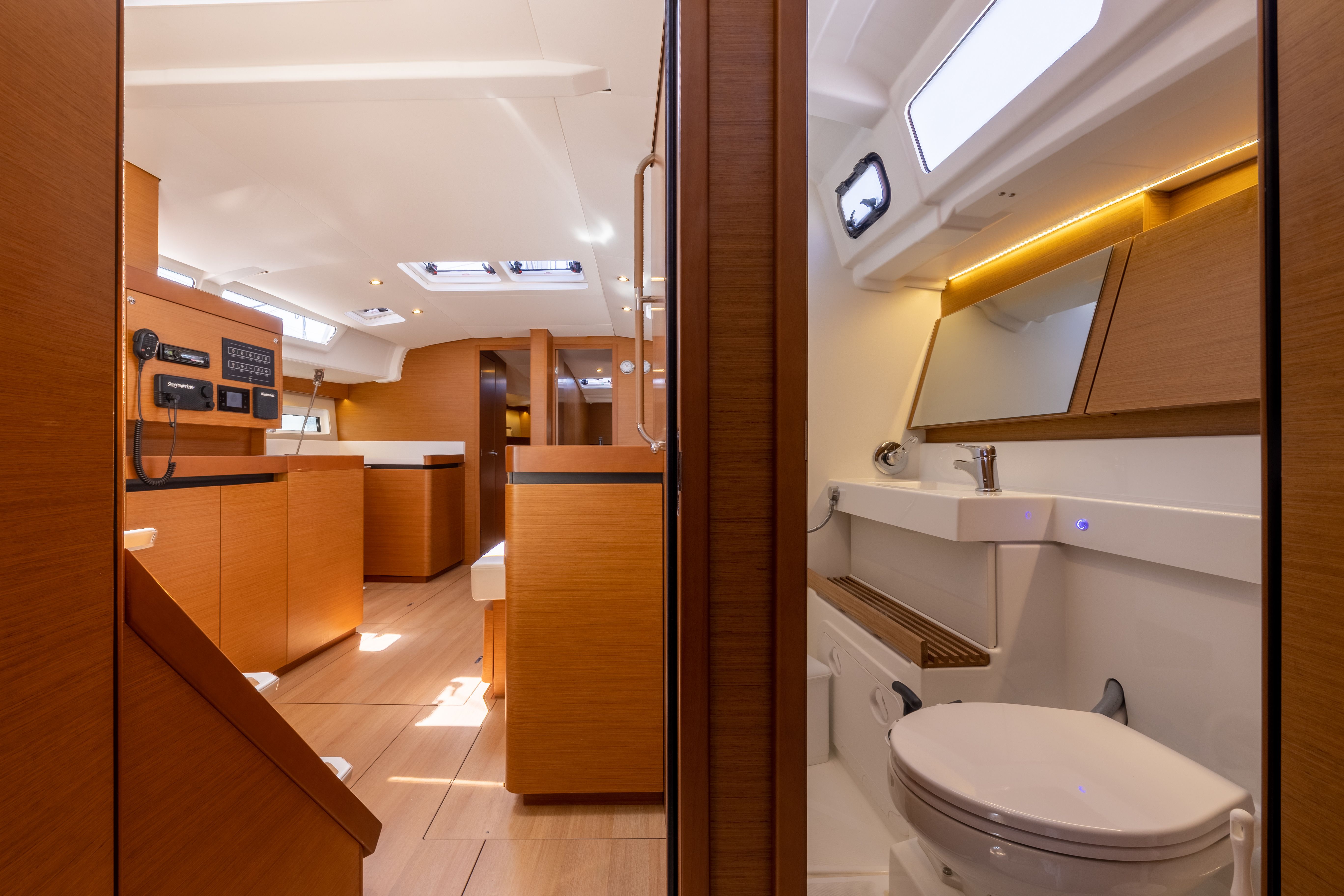 Jeanneau Sun Odyssey 490 | Mad kiss