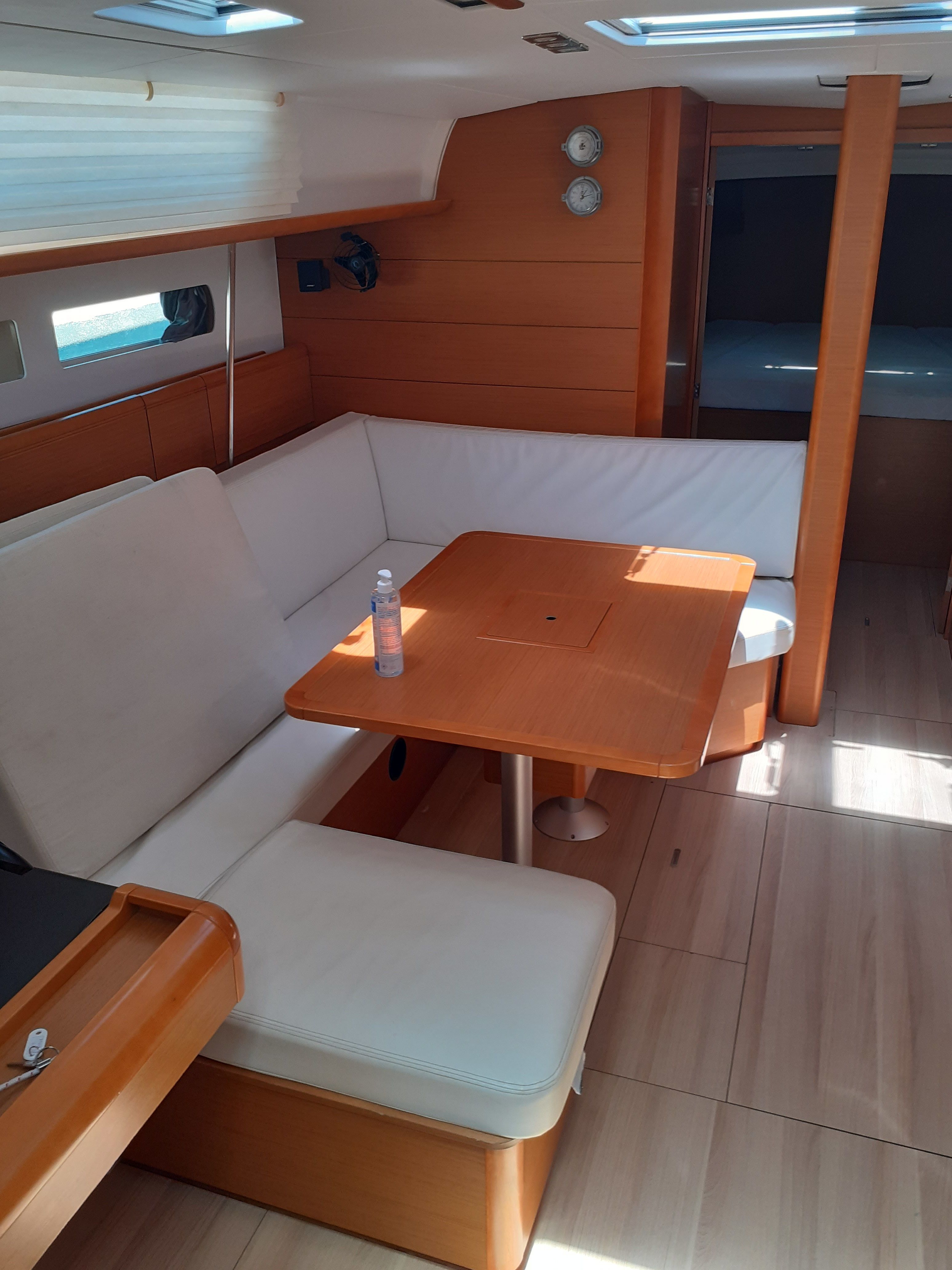 Jeanneau Sun Odyssey 490 | Captain Jack Sparrow