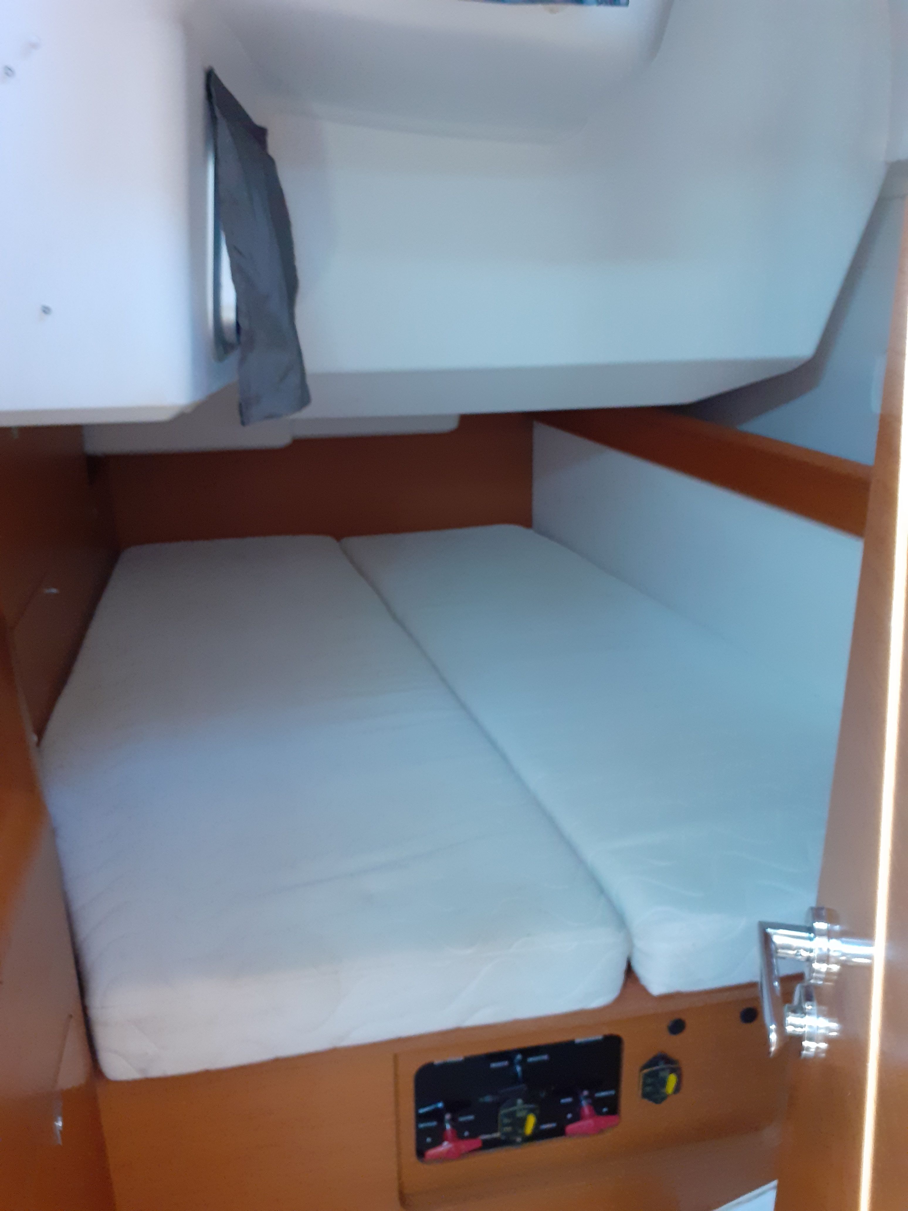 Jeanneau Sun Odyssey 490 | Captain Jack Sparrow