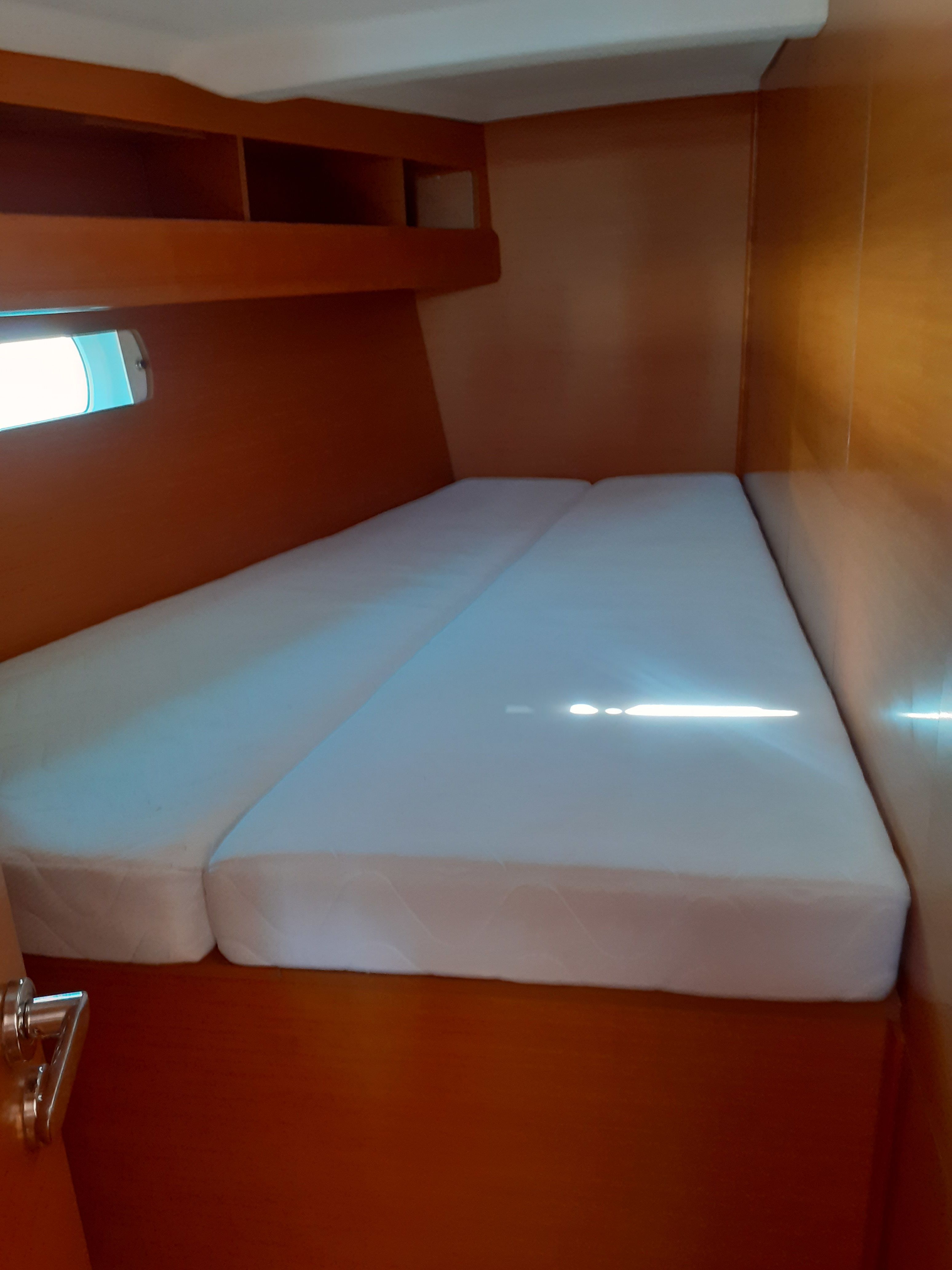Jeanneau Sun Odyssey 490 | Captain Jack Sparrow