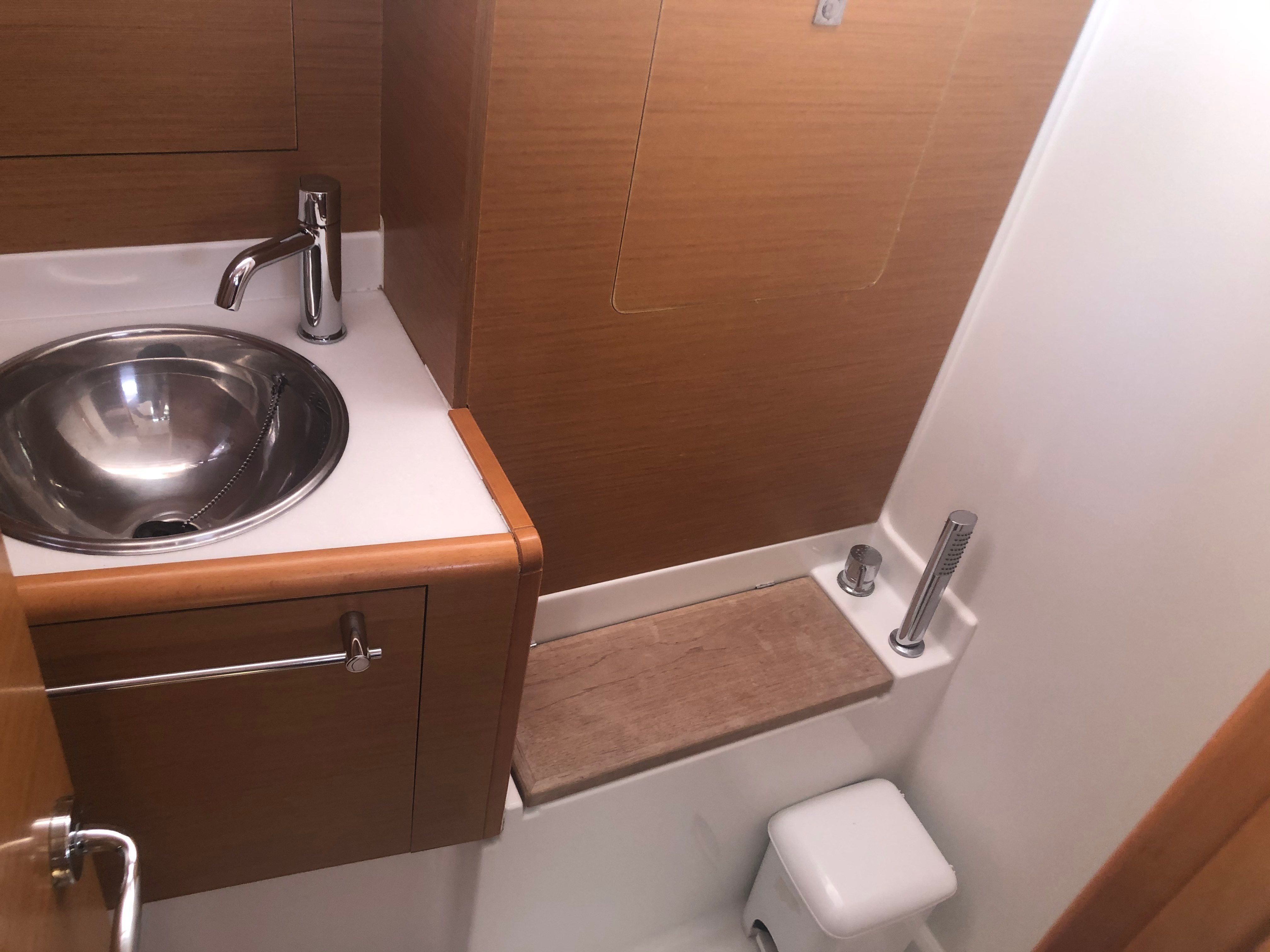 Jeanneau Sun Odyssey 439 | Aliki