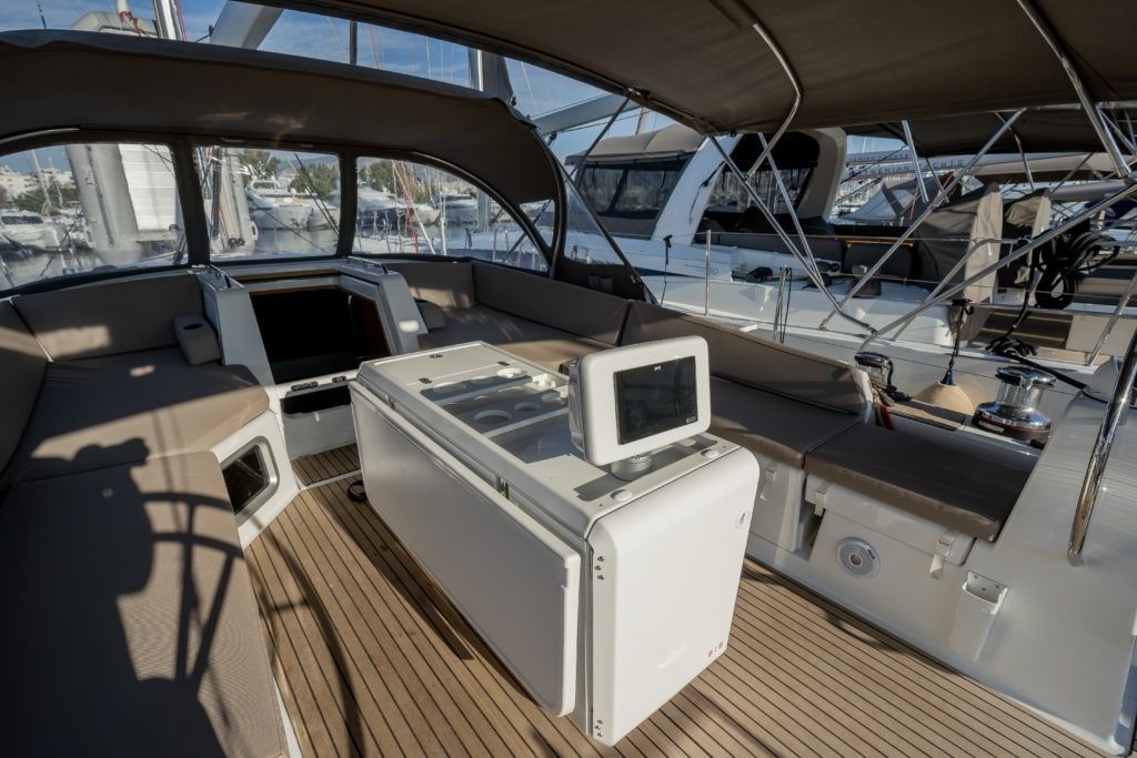 Jeanneau 54 | Erica