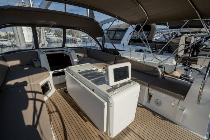 Jeanneau 54 | Erica