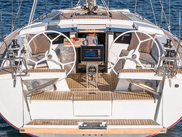 Hanse 388 | Mola 24 Breege