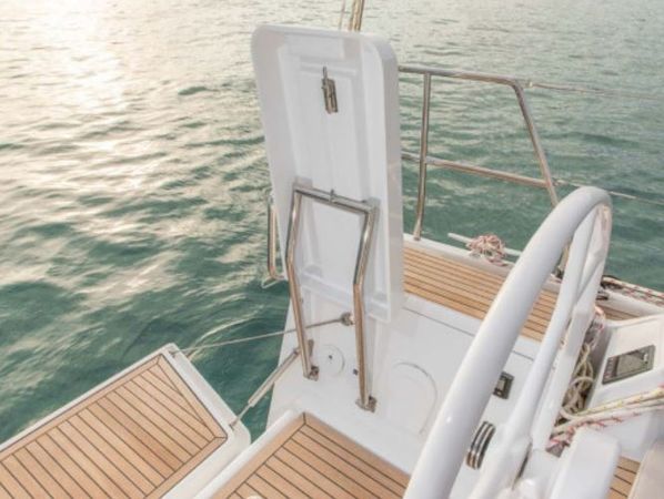 Hanse 388 | Mola 24 Breege