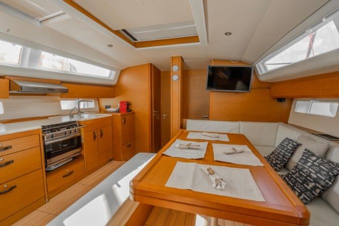 Jeanneau 54 | Maria 2