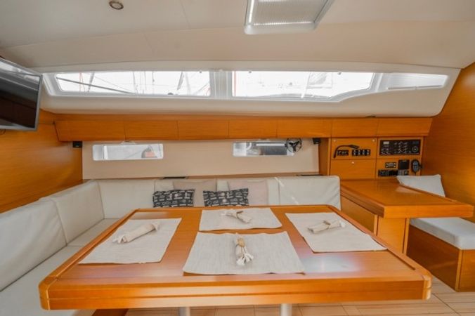 Jeanneau 54 | Maria 2