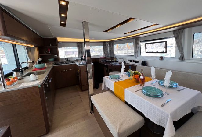 Lagoon 46 | Kalisi Mou