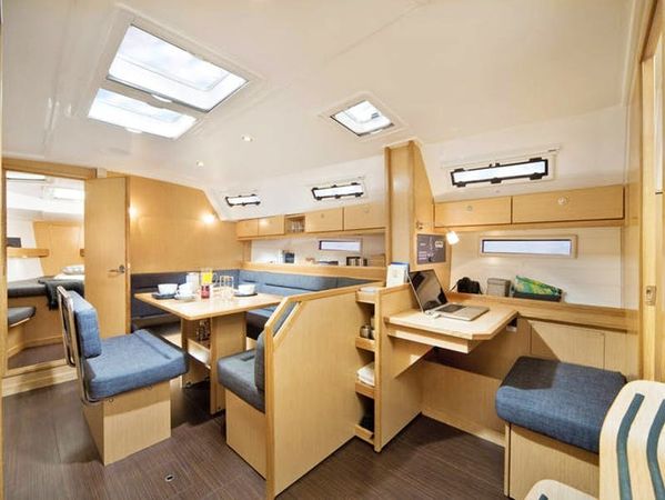 Bavaria Cruiser 40 | Mola 11 Flensburg