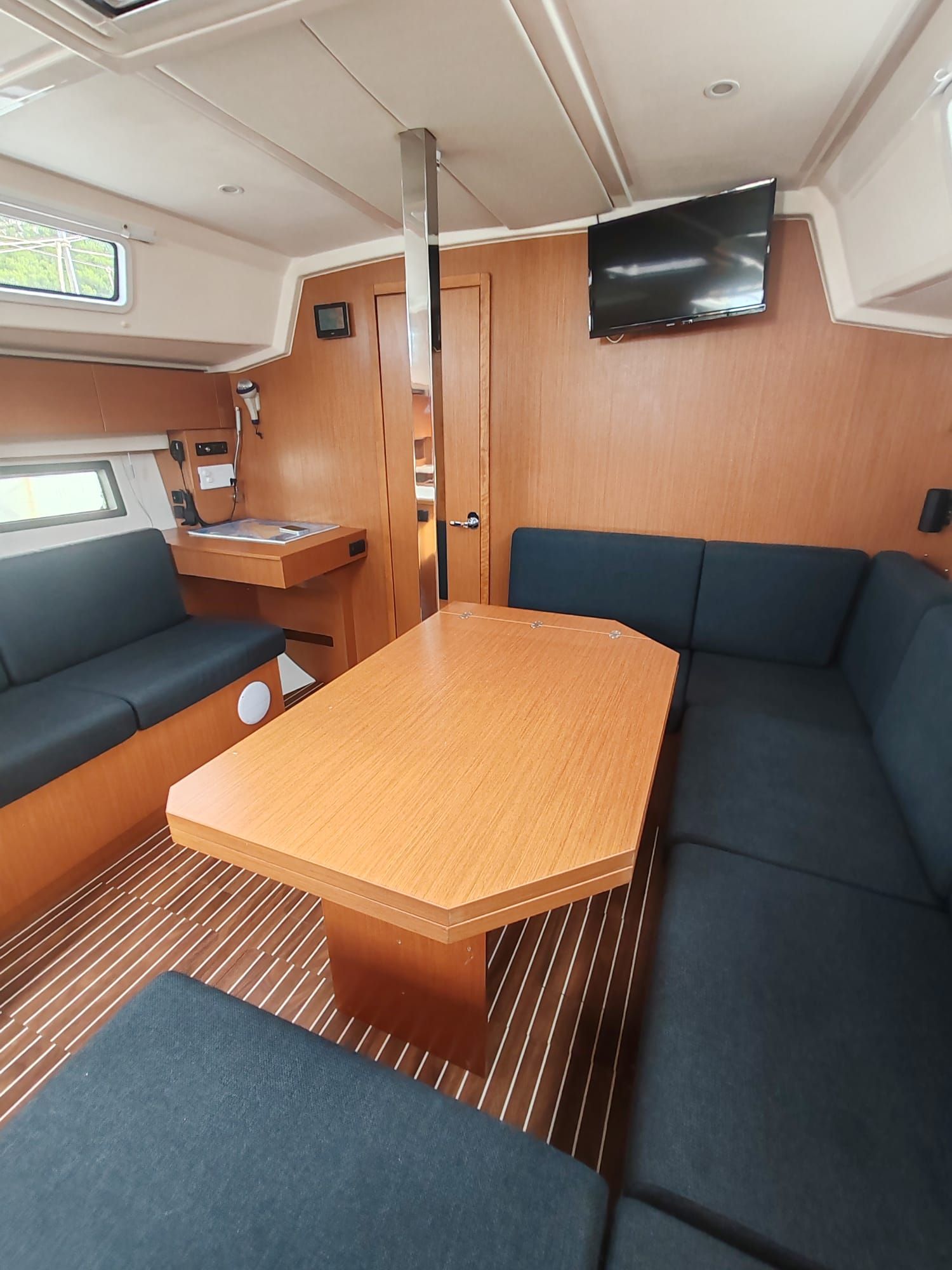 Bavaria C42 | Seaduction