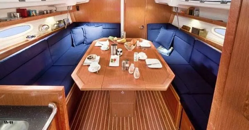 Bavaria 35 Cruiser | Mola 09 Breege6