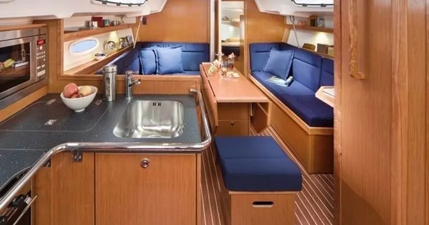 Bavaria 35 Cruiser | Mola 09 Breege7