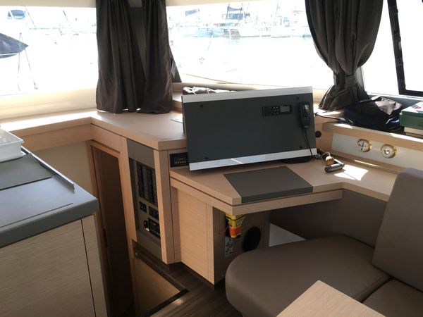 Fountaine Pajot Astrea 42 | Marlin 2