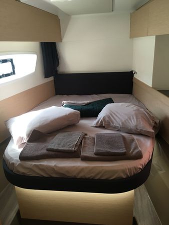 Fountaine Pajot Astrea 42 | Marlin 2