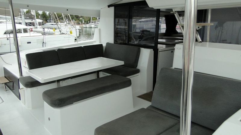 Fountaine Pajot Astrea 42 | Marlin 2