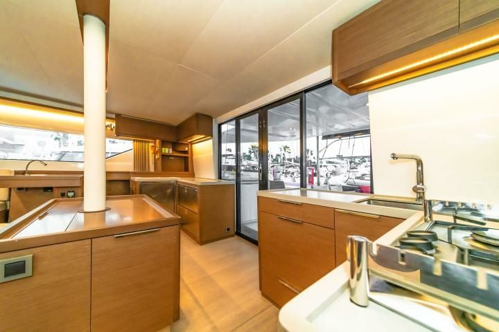 Lagoon 50 | Just Infinity