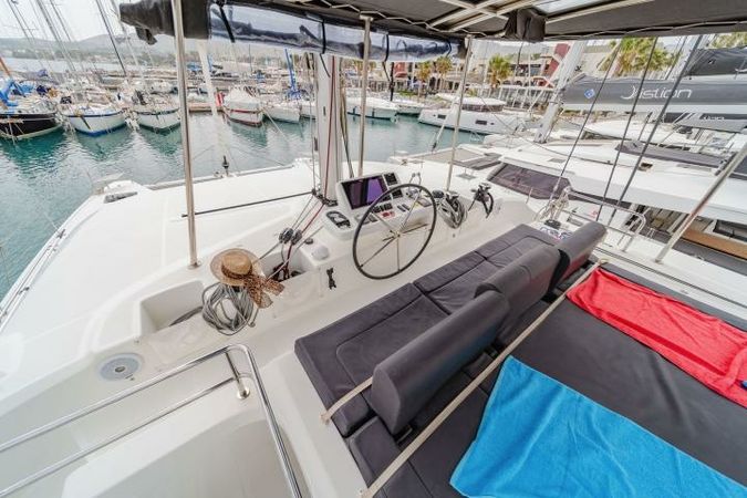 Lagoon 50 | Just Infinity