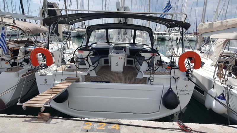 Beneteau Oceanis 51.1 | Nicolaos