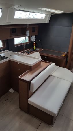 Beneteau Oceanis 51.1 | Nicolaos