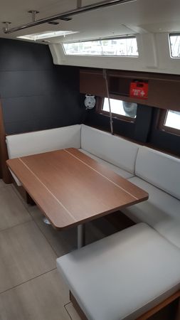 Beneteau Oceanis 51.1 | Nicolaos
