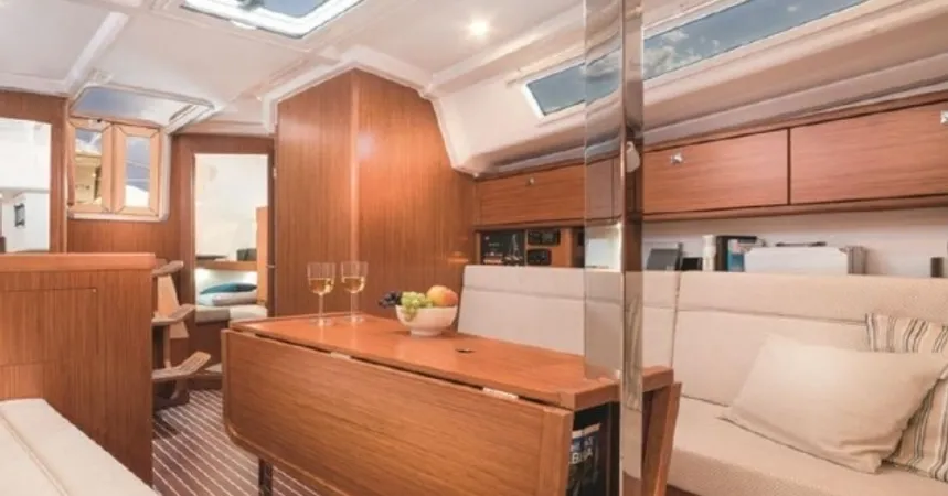 Bavaria Cruiser 34 | Mola 19-2 R Breege8