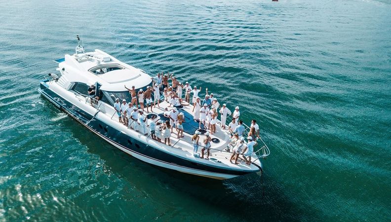 Evolution Yachts 24 | Yot Blue