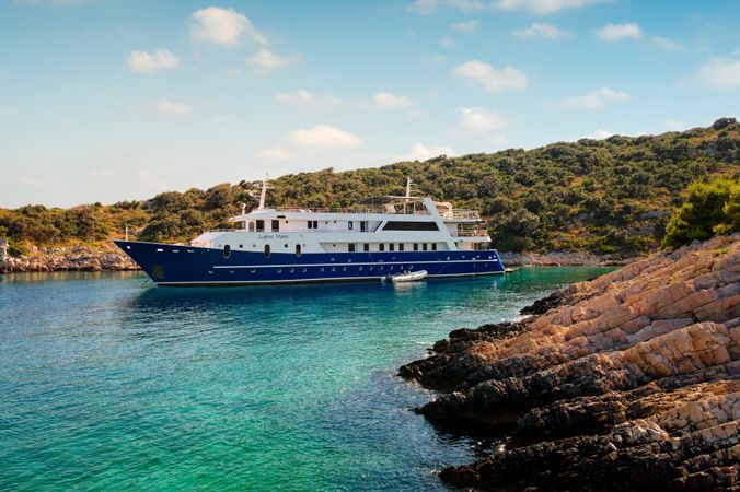 Custom Built Mini Cruiser | Lupus Mare