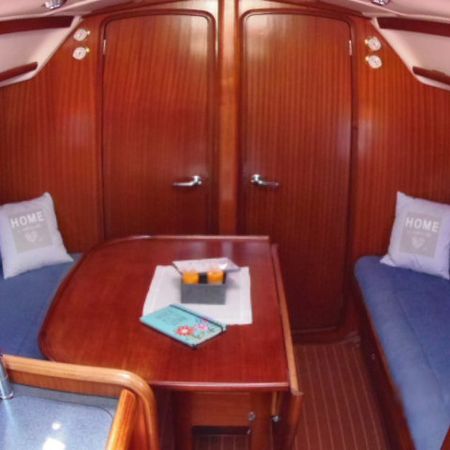 Bavaria Cruiser 36 | El Tarsanea