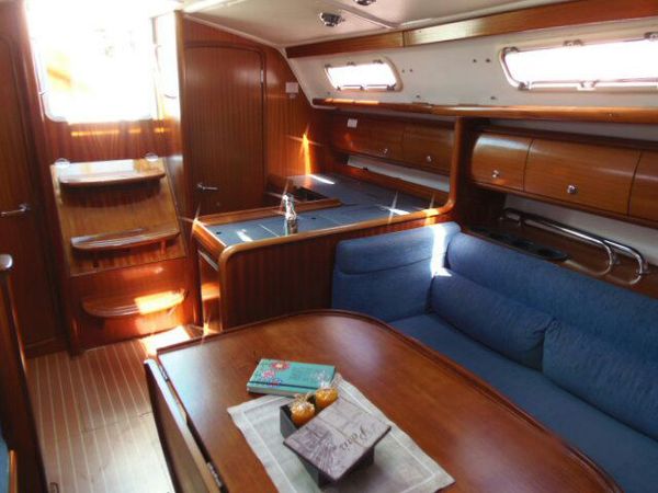 Bavaria Cruiser 36 | El Tarsanea