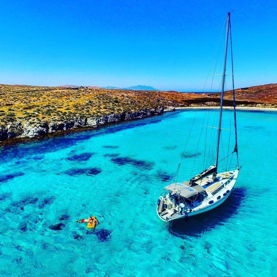 Atlantic 49 | Blueline 3