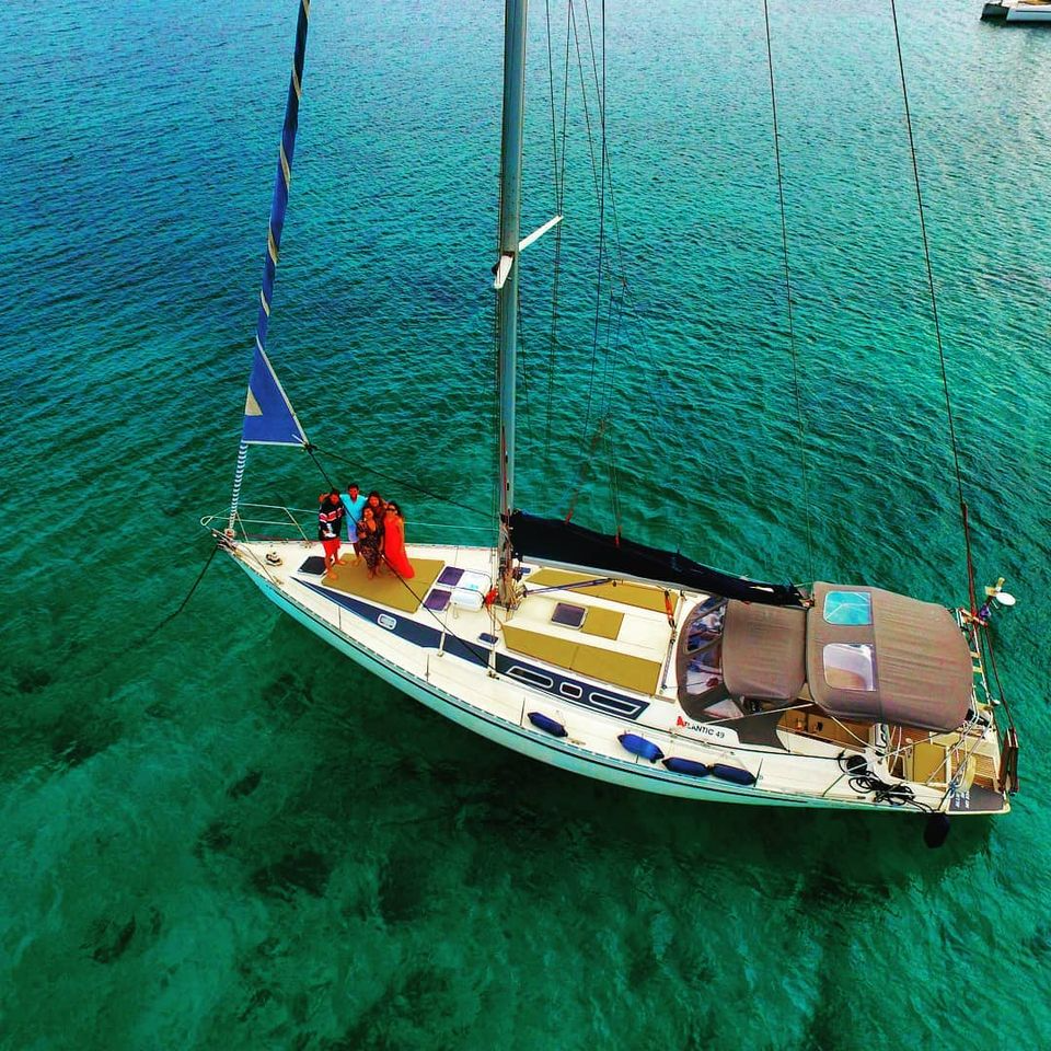 Atlantic 49 | Blueline 3