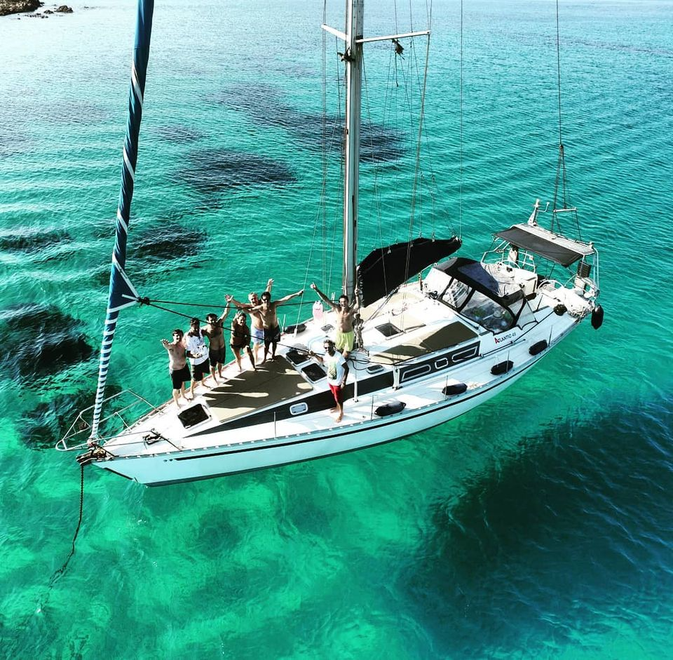 Atlantic 49 | Blueline 3