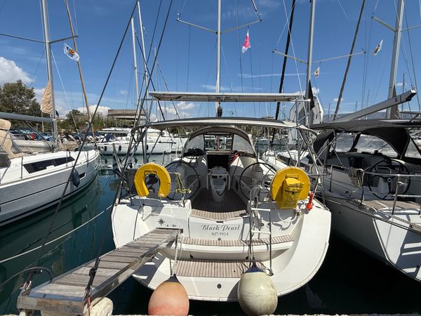 Jeanneau Sun Odyssey 42 i | Black Pearl