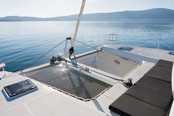 Lagoon 42 | Lyubushka