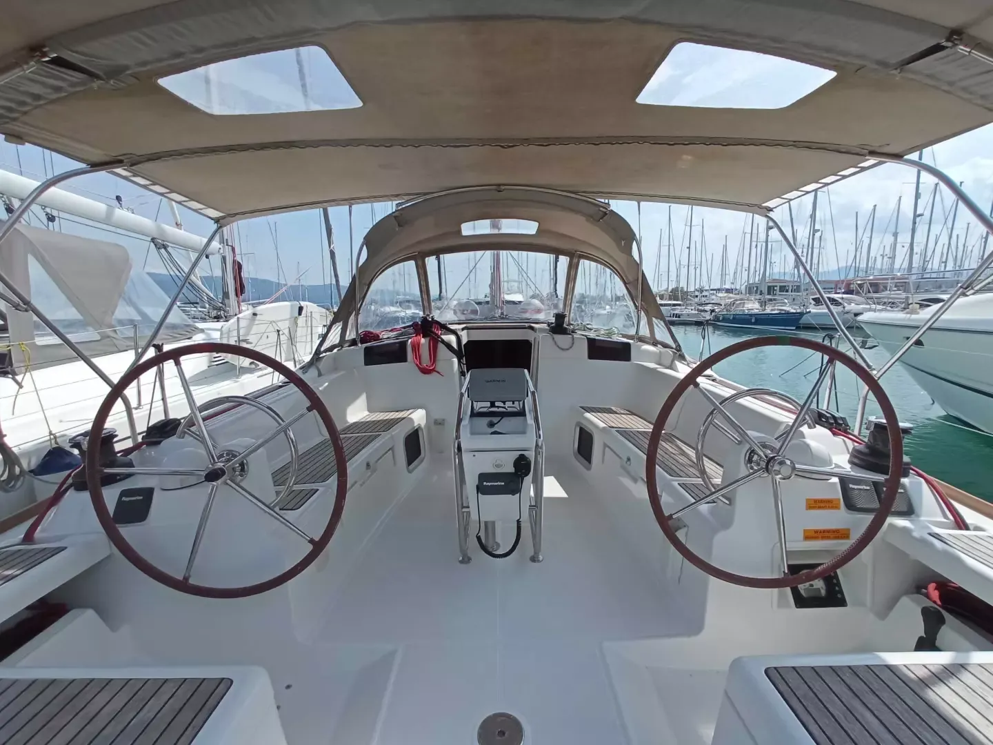 Jeanneau Sun Odyssey 439 | Blue Swan