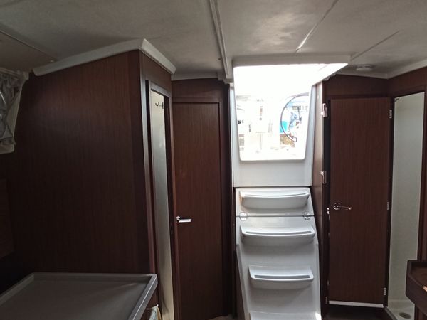 Beneteau Oceanis 38.1 | Maja