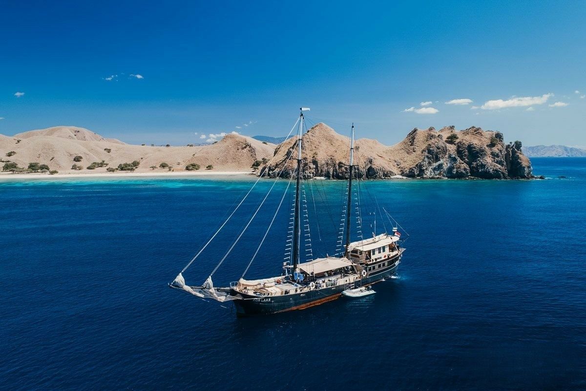Staatskanal Dutch Schooner | Adelaar