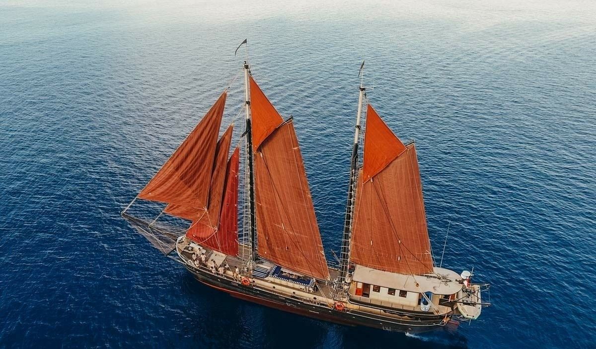 Staatskanal Dutch Schooner | Adelaar