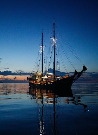 Staatskanal Dutch Schooner | Adelaar