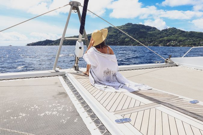 Two Oceans 63 | Pelican