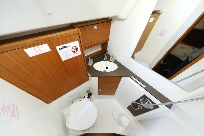 Bavaria Cruiser 46 | Rocky 1