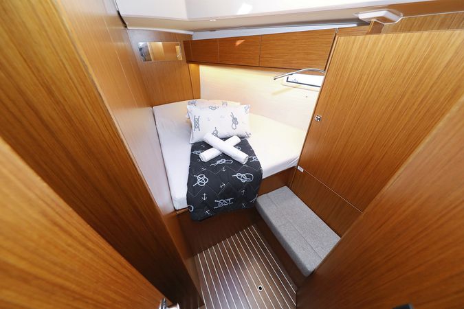 Bavaria Cruiser 46 | Rocky 1