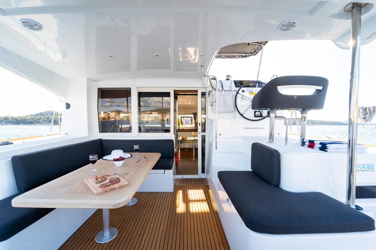 Lagoon 40 | Sound of Silence