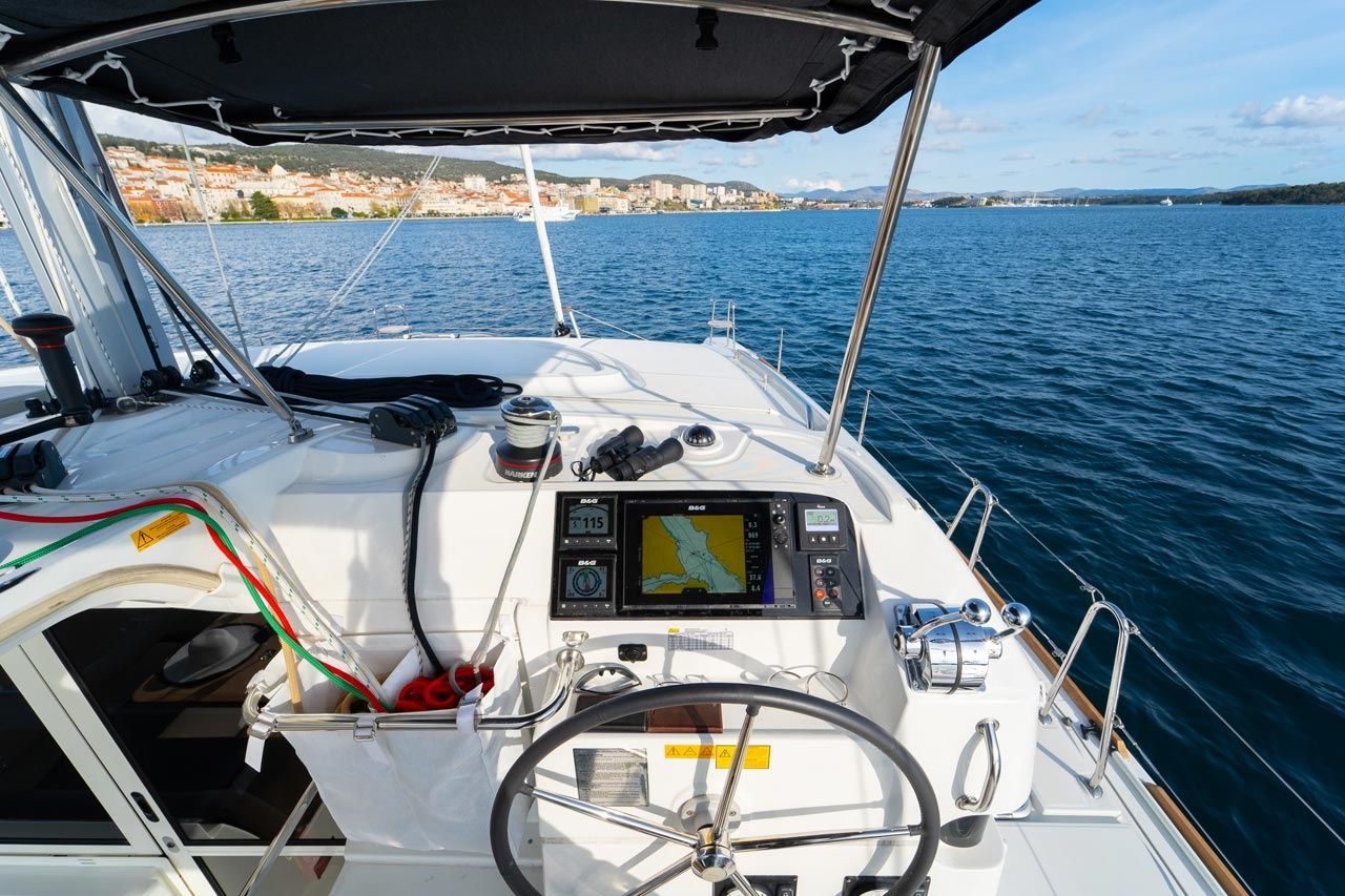 Lagoon 40 | Sound of Silence